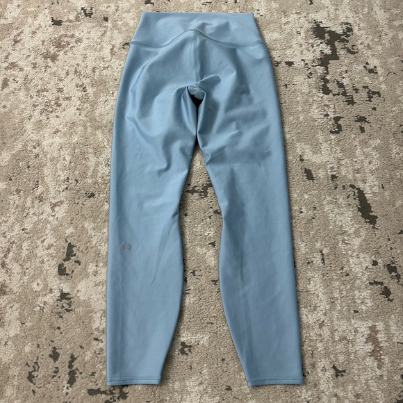 Alo Yoga Airlift High-Waist 7/8 Leggings Size Medium in Celestial Blue - Picture 4 of 5